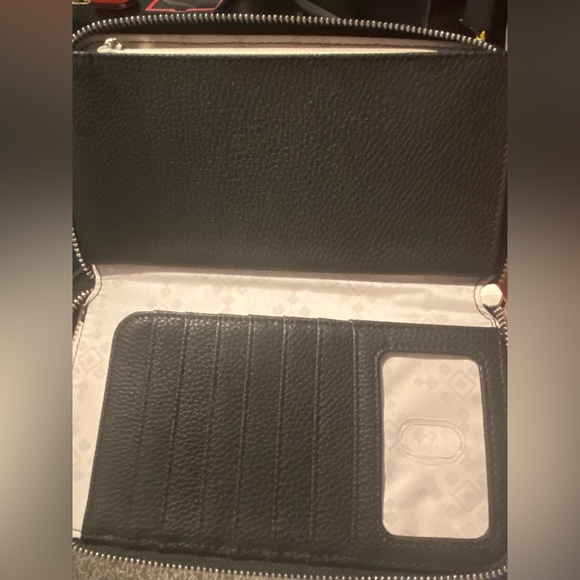 Black Wallet - Picture 3 of 4